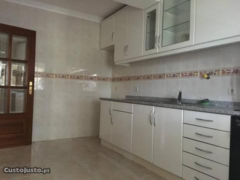 Apartamento T1, próximo do ISMAI, Castelo da Maia