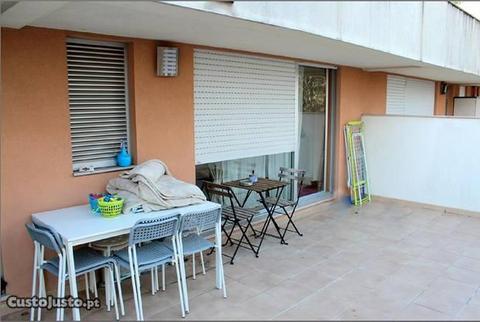 Apartamento T2 em Rio Tinto, com Terraço