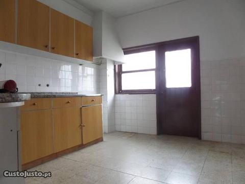 Ref 6969 Moradia T3 em Gondomar - para 2 familias