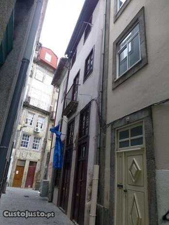 Prédio ao Largo dos Loios