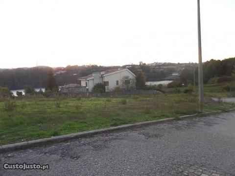 Ref 6837 Terreno Valbom / Marginal