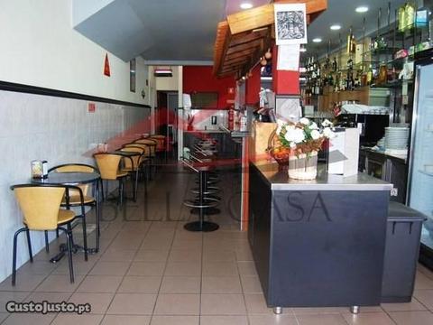 Restaurante Snack Bar e Churrascaria na Gaf.Nazaré