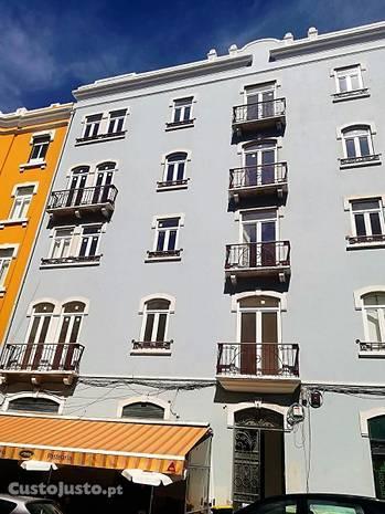 Apartamento T3 remodelado, Lisboa