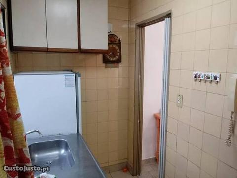 Apartamento T2 na Rua Santa Catarina