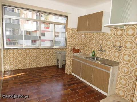 SC442- Apartamento T3 em Samora Correia