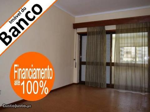 Apartamento T3 Na Amorosa