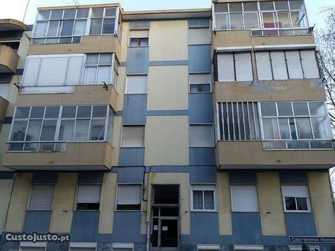 Apartamento T2 Amora Seixal su-be135378
