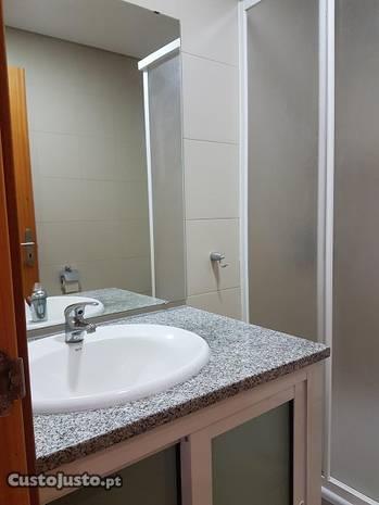 Apartamento T2 em São José