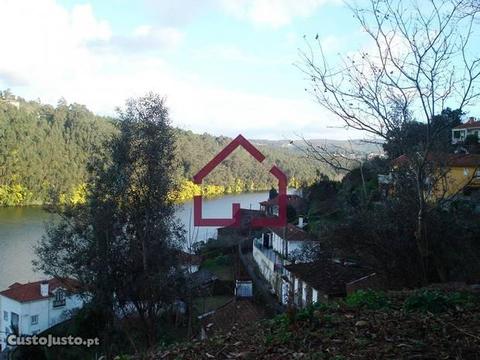 Quinta com vistas para o Rio Douro