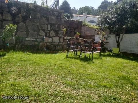 Casa T3 geminada com jardim - Imogestao - Caminha
