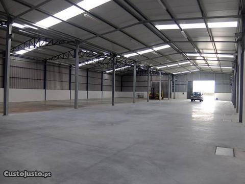 Armazém Industrial em Estarreja