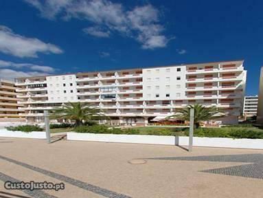 Apartamento em Quarteira-Algarve (1ª linha)