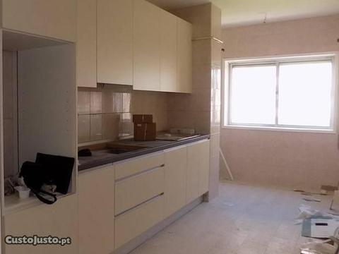 T2 Remodelado Junto ao Centro - vc/4558 Beatriz Im