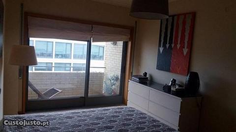 Quarto em apartamento em Leça da Palmeira, zon