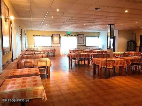 Investimento, Moradia com Restaurante