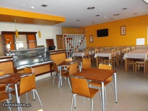 Restaurante/churrasqueira , Zona Bajouca MR-1108