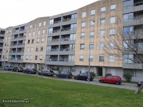 T2, próximo Leroy Merlin/Media Market, Gaia