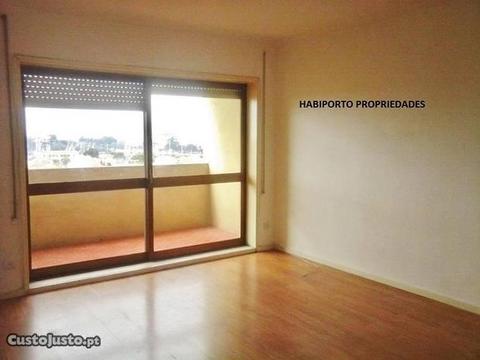 T2 Matosinhos-Câmara c/gar.,Varanda Ref.22792