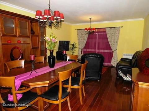 Apartamento T3 no centro de Mangualde