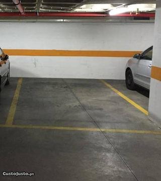 Garagem Lugar de estacionamento Aéroporto