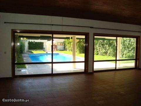 Ang10696- Moradia c/ piscina em Leça