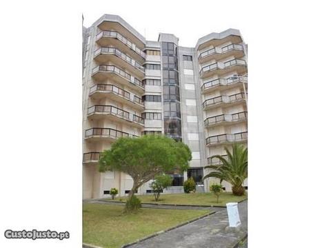 Apartamento T2 na Praia da Amorosa