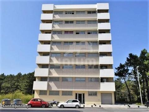 Apartamento T2 na Praia da Amorosa