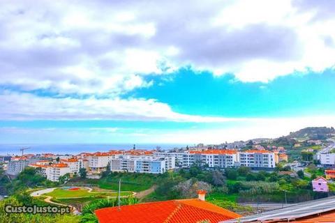 Moradia T3 - Funchal, Santo António Ref:7461