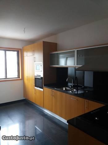 Apartamento T3 Novo - Ramalde (Sra do Porto)