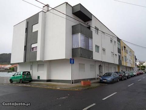 Apartamento T2 - Fajã de Baixo - Ponta Delgada