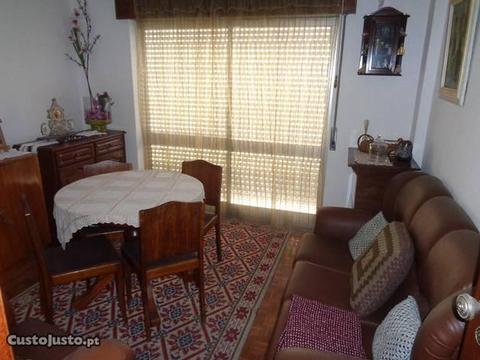 Apartamento T1 no centro de Pombal