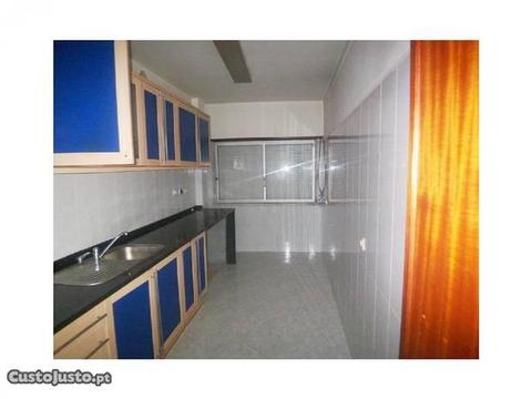 Apartamento T2 no Cacém de Cima