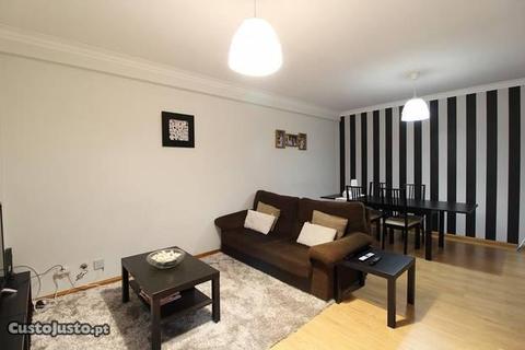 Apartamento T2 - Meadela - RefªA-01861
