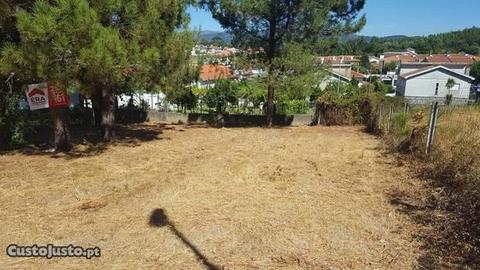 Terreno com 722m2 Vila Verde