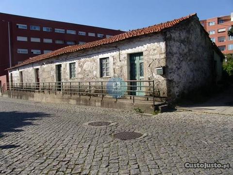 Terreno+ Moradia Centro Vila das Aves