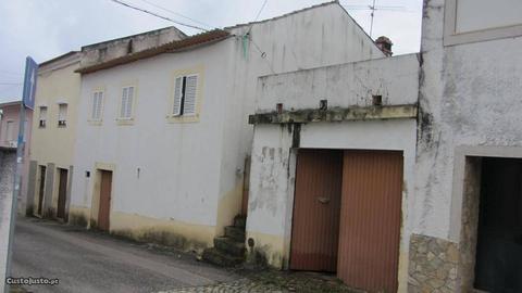 casa de habitação em Palheira, Assafarge, Coimbra