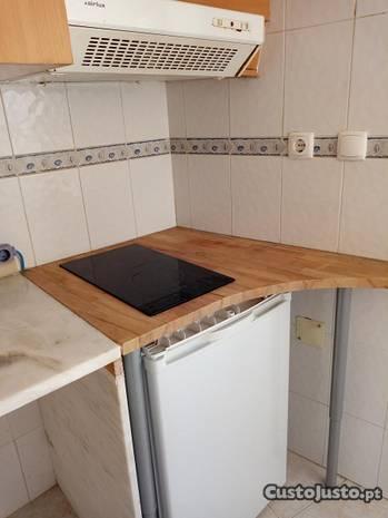 T1 em Alfama/próx. à Igreja de São Vicente