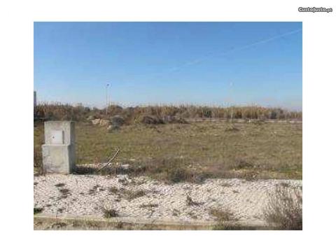 Terreno no Pinhal Novo com 461m2