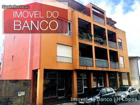 Imovel de Banco T3 Sao Pedro Cova(Ao Pingo Doce)
