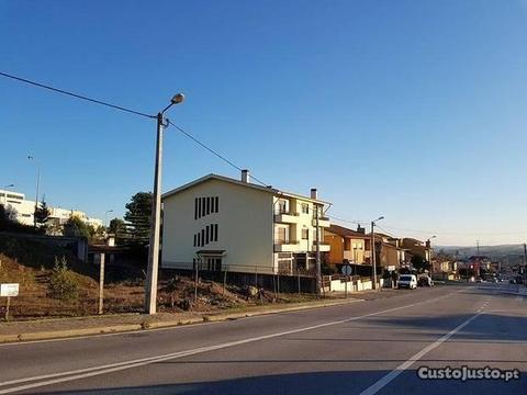 Dois Lotes de Terreno para construção!