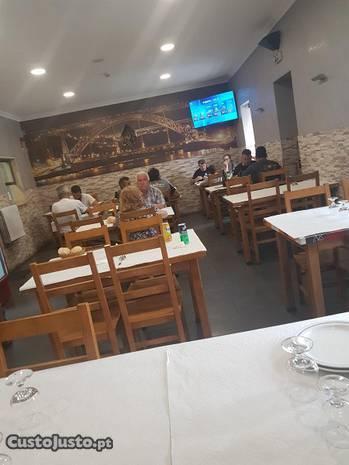 Restaurante a funcionar em Vilar do Paraiso