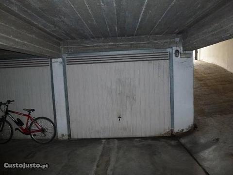 Garagem fechada em Entroncamento