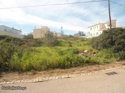 Lote com 1050m2 Monte Canelas/Portimão