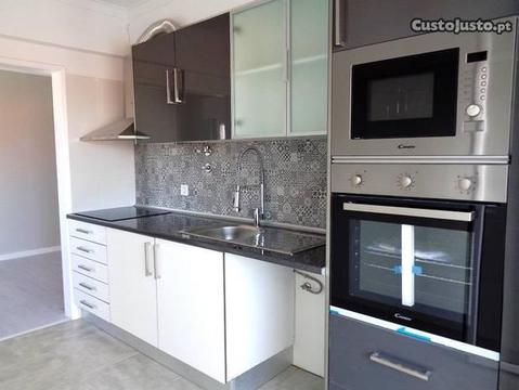 Apartamento T2 +1 com excelentes áreas