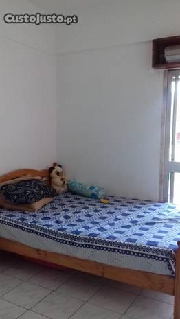 quarto só para trabalhodora