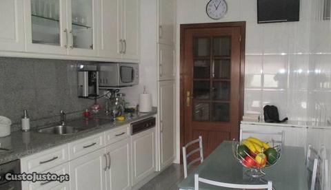 Apartamento com terraço em Alfena