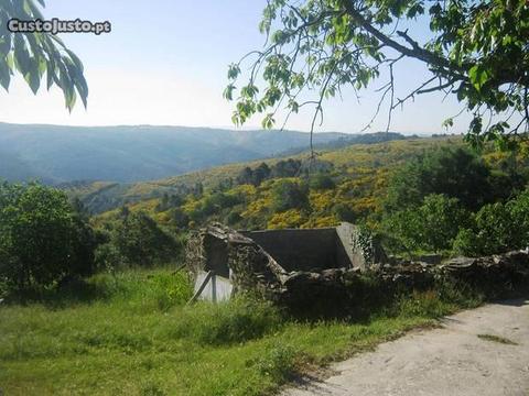 Casa em Trás-os-Montes,para recuperar