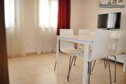 Apartamento T2 Duolex a 50 mts da praia-Nazaré