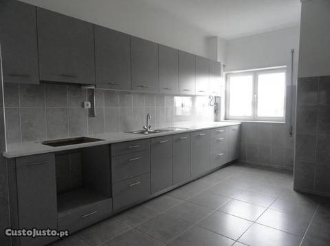 T3 Renovado - Portas de Viana