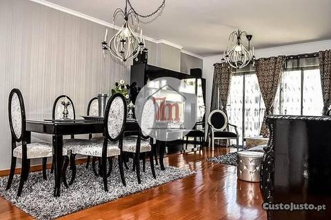 Apartamento T2 - Excelente localização, São Martin